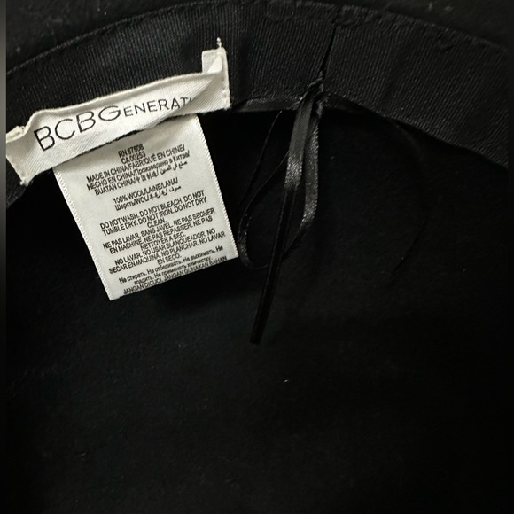 BCBGeneration ladies 100% wool hat - Picture 3 of 3